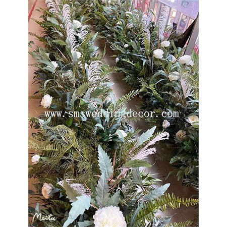 wedding flowers tall centerpieces(001)