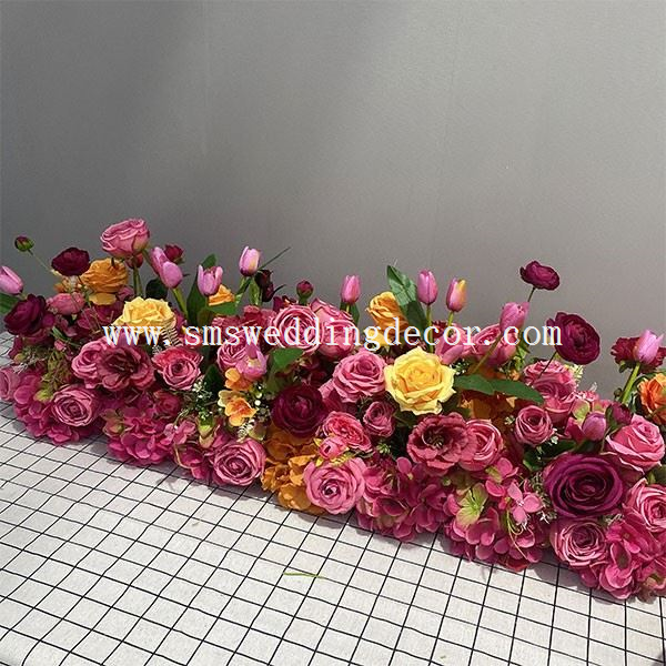 floral runner wedding